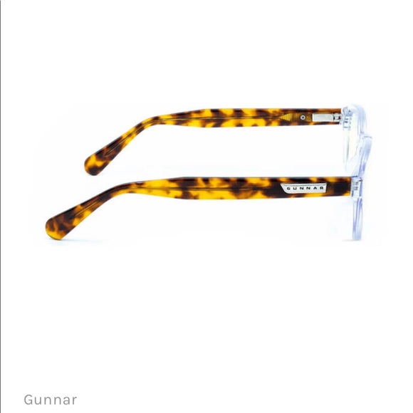 Gunnar Emery Computer Glasses with Crystal Tortoise Frame and Clear Lens - Picture 2 of 3